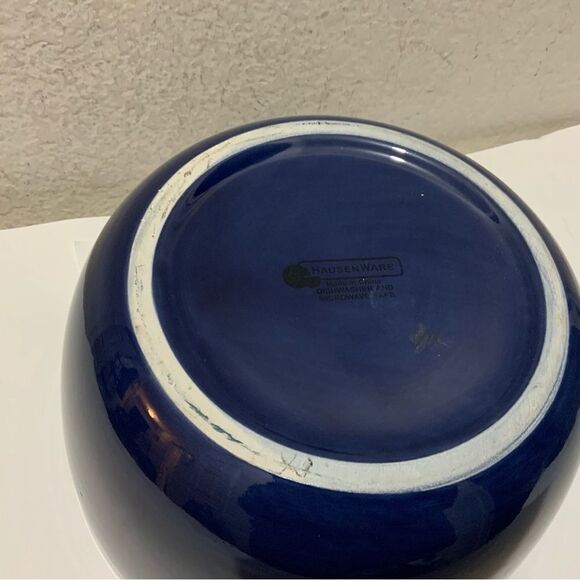 Hausenware blue large  Serving Bowl 10” diameter 5 1/2” deep round serving bowl - Picture 3 of 8
